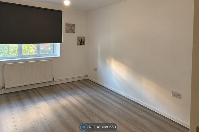 Birch House Tulse Hill, London photo 3