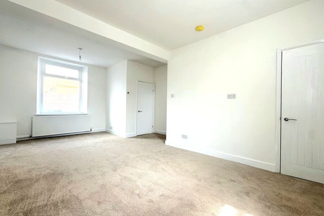 3 Cefndon Terrace, Aberdare photo 3