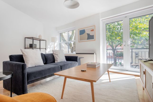 Thumbnail Flat to rent in South Bank, London