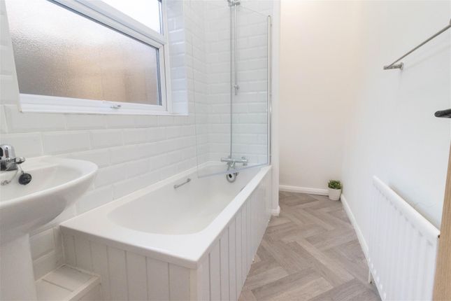 Flat for sale in Park Terrace, North Shields