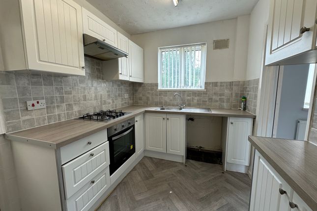63, Bramhall Road, Crewe photo 2