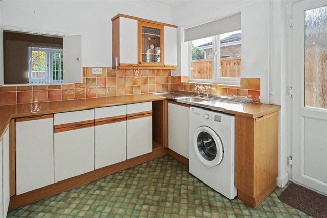 20, Bewcastle Close, Bedford photo 4