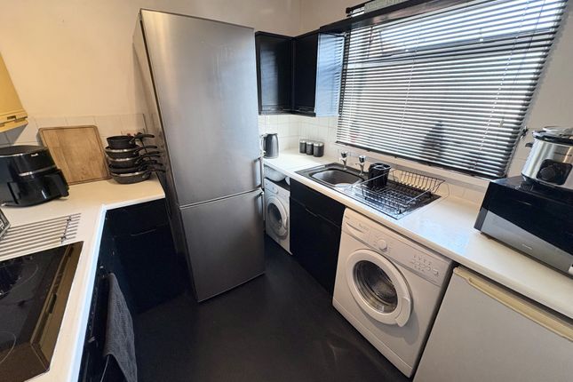 30, The Spinney, Cleveleys photo 4