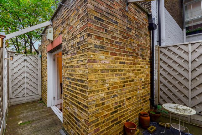 Collingham Place, Earls Court photo 2