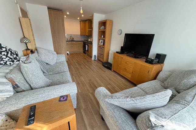 11 Brockwell Place, London Road, Dunstable photo 3