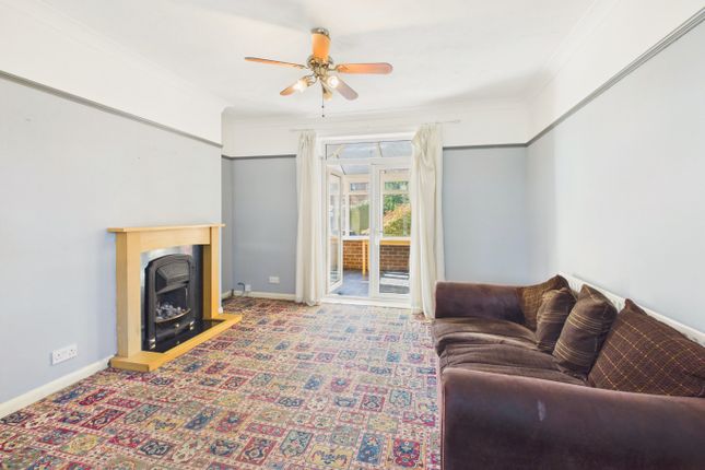 27 Willerby Road, Hull, East Riding of Yorkshire photo 2