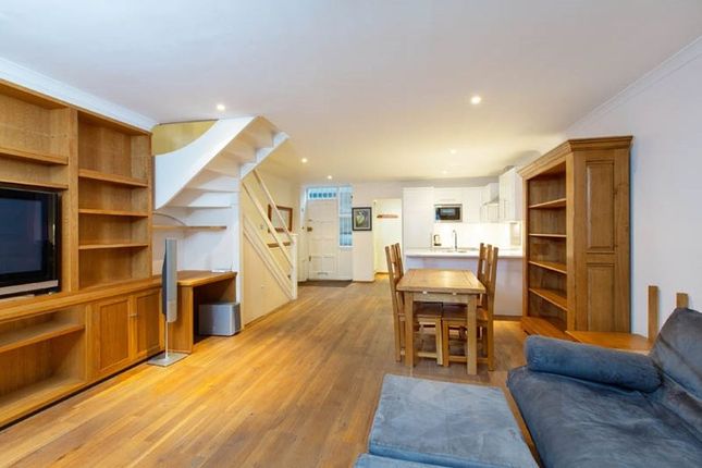 Thumbnail Mews house to rent in Ainger Mews, Primrose Hill