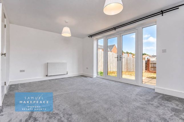 3 Josiah Heapy Close, Stoke-on-Trent photo 4