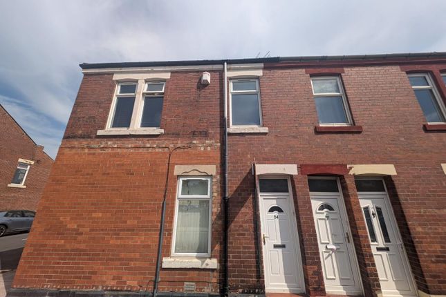 2-bed house on 52, Northumberland Street, Wallsend, £85,000