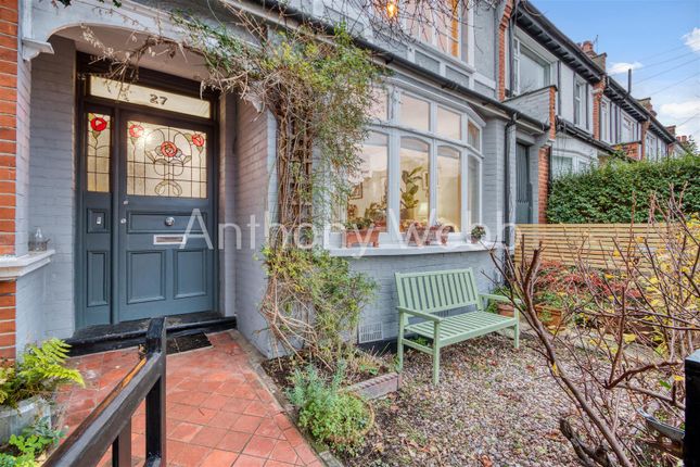 Thumbnail Property for sale in River Avenue, Palmers Green, London