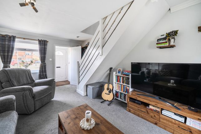 20, Willowbrook Drive, Gloucestershire photo 2