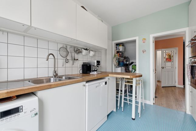 40, Baldwin Avenue, Glasgow photo 4