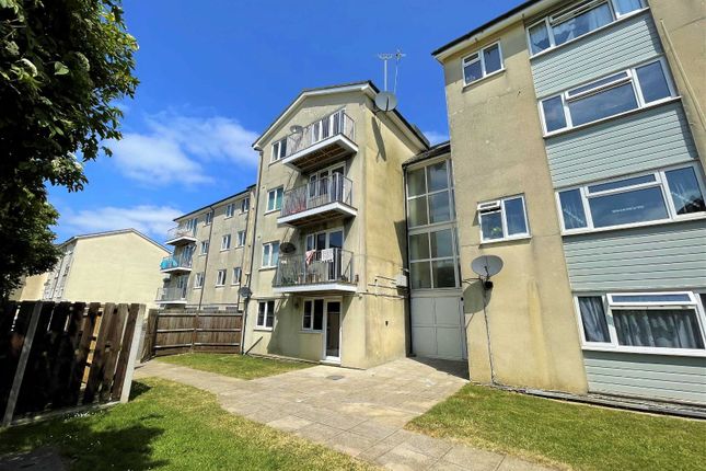 Flat for sale in Fort Cumberland Road, Southsea