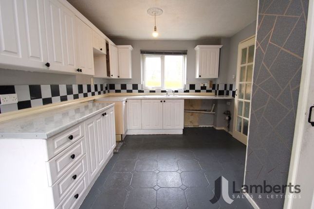 Terraced house for sale in Patch Lane, Oakenshaw, Redditch