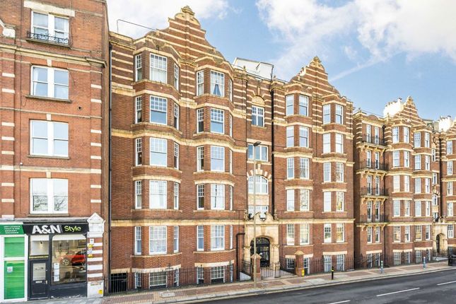 Flat 31, Kenilworth Court, Lower Richmond Road, London photo 2