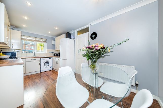 Kitchen Diner Of Par Close Hertford SG13 Kitchen Diner Of Par Close Hertford SG13