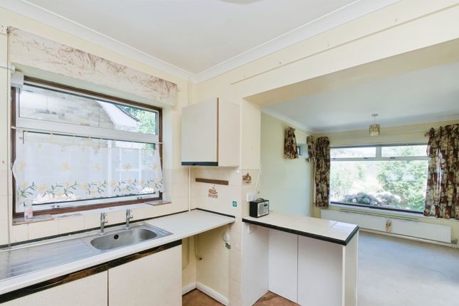 47, Gosford Way, Polegate photo 4