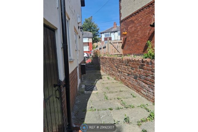 Woodhouse Grove, Fartown, Huddersfield photo 2
