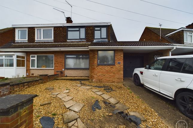 House Front With Driveway &amp; Garage
