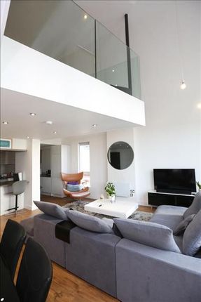 Flat 8, Alumni Court, Manchester photo 3