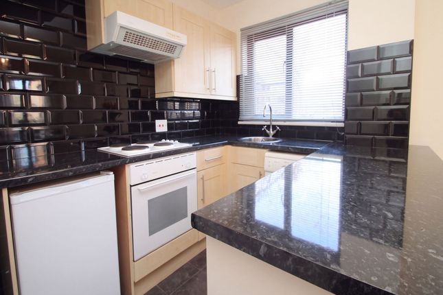 58 Ryeland Close, West Drayton photo 2