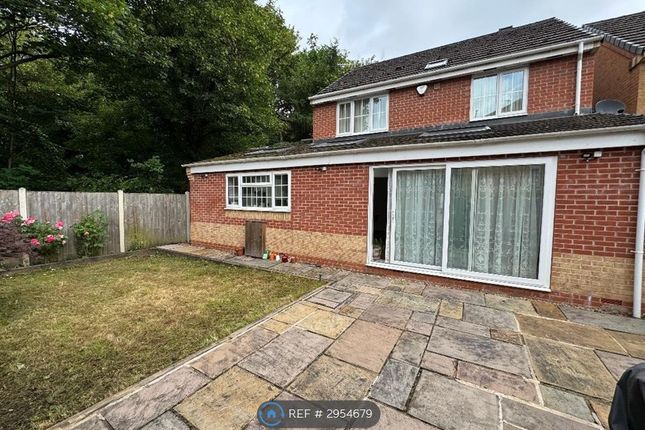 Golf Close, Nottingham photo 2