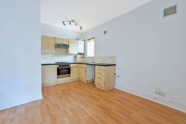 Thumbnail Flat to rent in Burney Avenue, Surbiton