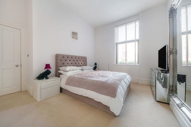 Flat to rent in Dyke Road, Brighton