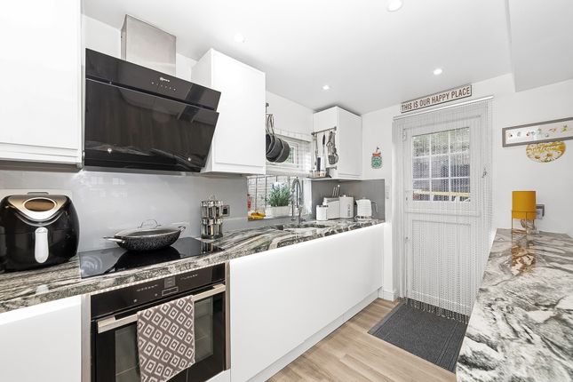 65, Wharton Road, Bromley photo 4