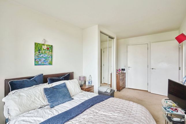 Cardinal Building,Flat 207, Station Approach, Hayes photo 4