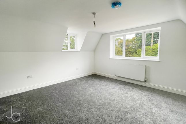 26, Harwich Road, Colchester photo 5