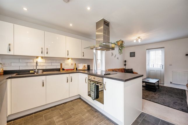 Flat for sale in Orchard Mead, Waterlooville