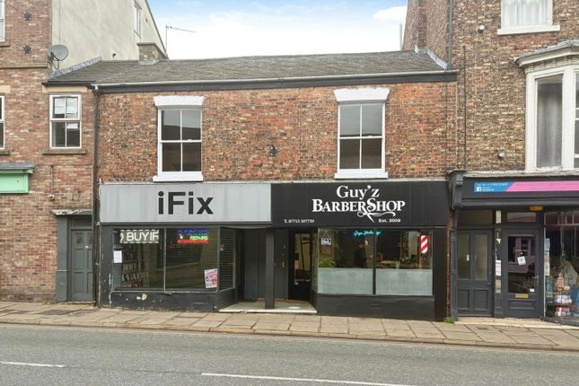 2-bed flat on Market Place, Thirsk, £695/mo