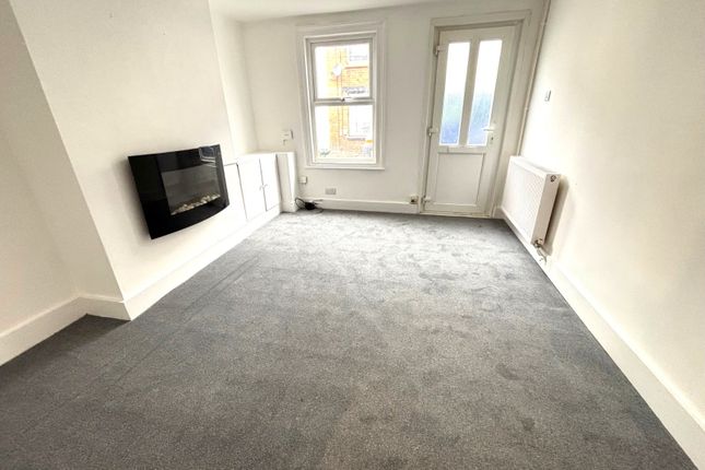 Luton Road, Kent photo 4