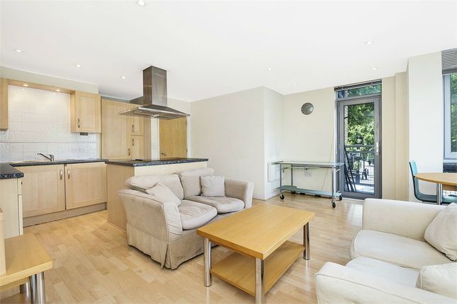 Thumbnail Flat to rent in Jubilee Building, 98 Jamaica Road, London