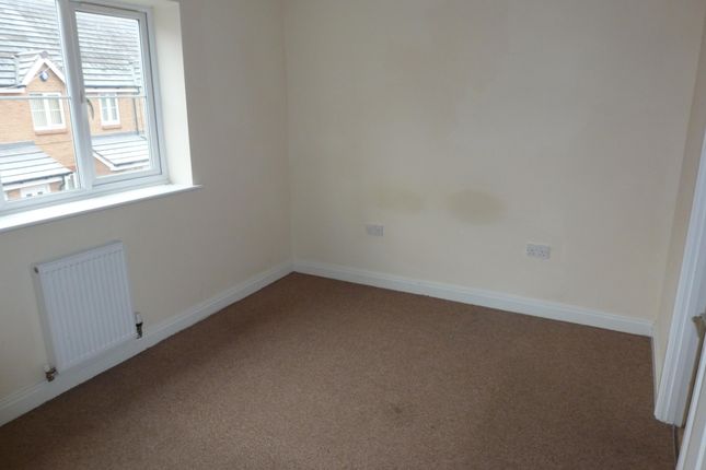 Town house to rent in Eagleworks Drive, Walsall