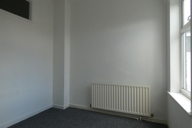 42a, Horninglow Road North, Burton-On-Trent photo 3