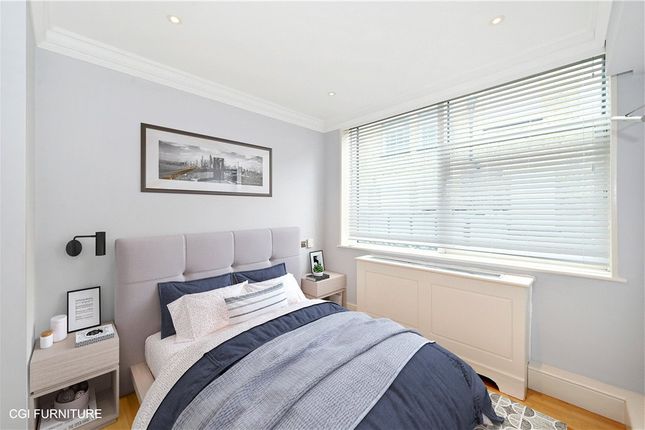 Flat for sale in Marylebone Road, London