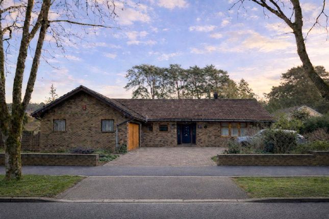 3-bed house on 1, Monkworthy Drive, Ringwood, £600,000
