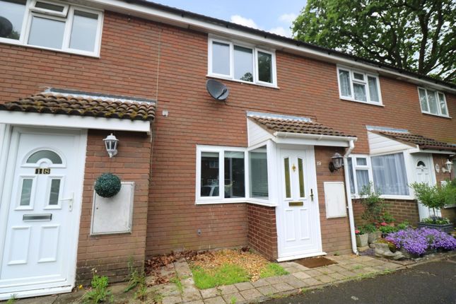 Thumbnail Terraced house for sale in Tickner Close, Botley