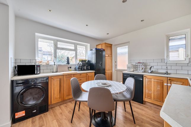 48 Lane End Road, Bognor Regis photo 3