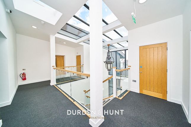 Flat for sale in Great Warley Street, Brentwood