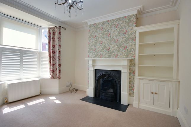 15, Grovehill Road, Beverley photo 4