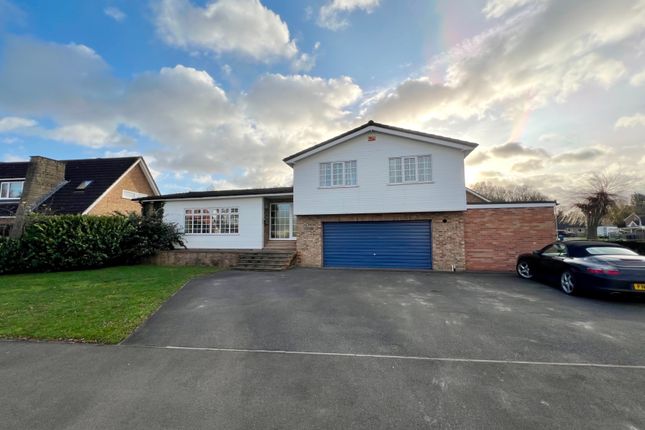Thumbnail Detached house for sale in Park Close, Sudbrooke