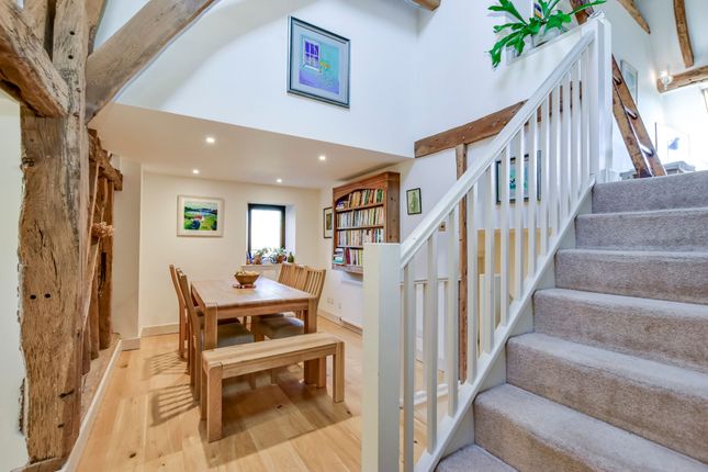 3 Rose Acre Barn Bedmond Road, Hemel Hempstead photo 5