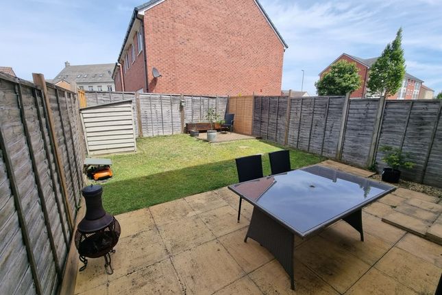 3 Serotine Crescent, Trowbridge photo 2