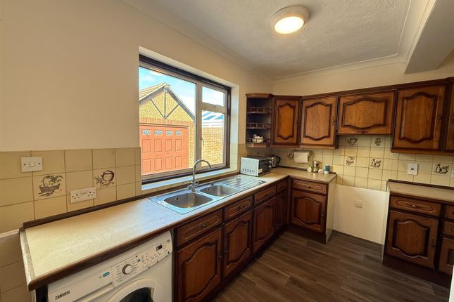 47, Uckfield Road, Enfield photo 4