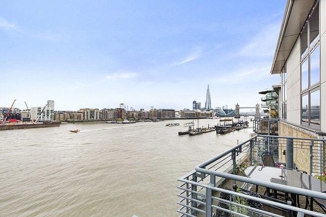 Flat to rent in Capital Wharf, Wapping High Street, Wapping, London E1W.