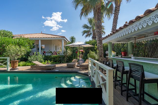 Villa for sale in Grau d Agde, Herault (Montpellier, Pezenas), Occitanie