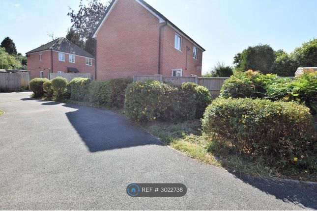 Abbey Close, Shepshed, Loughborough photo 2